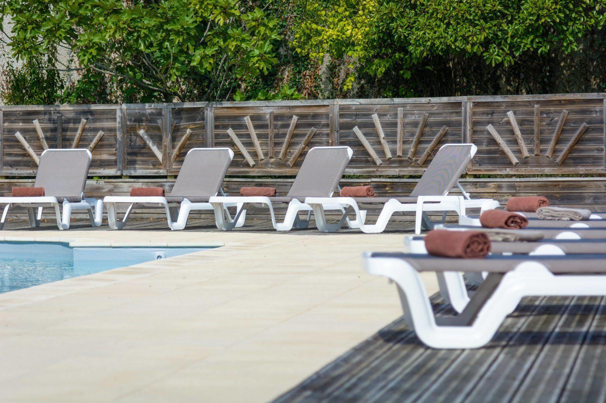 Cit'Hotel Le Relais Du Boisniard Chambretaud Luaran gambar