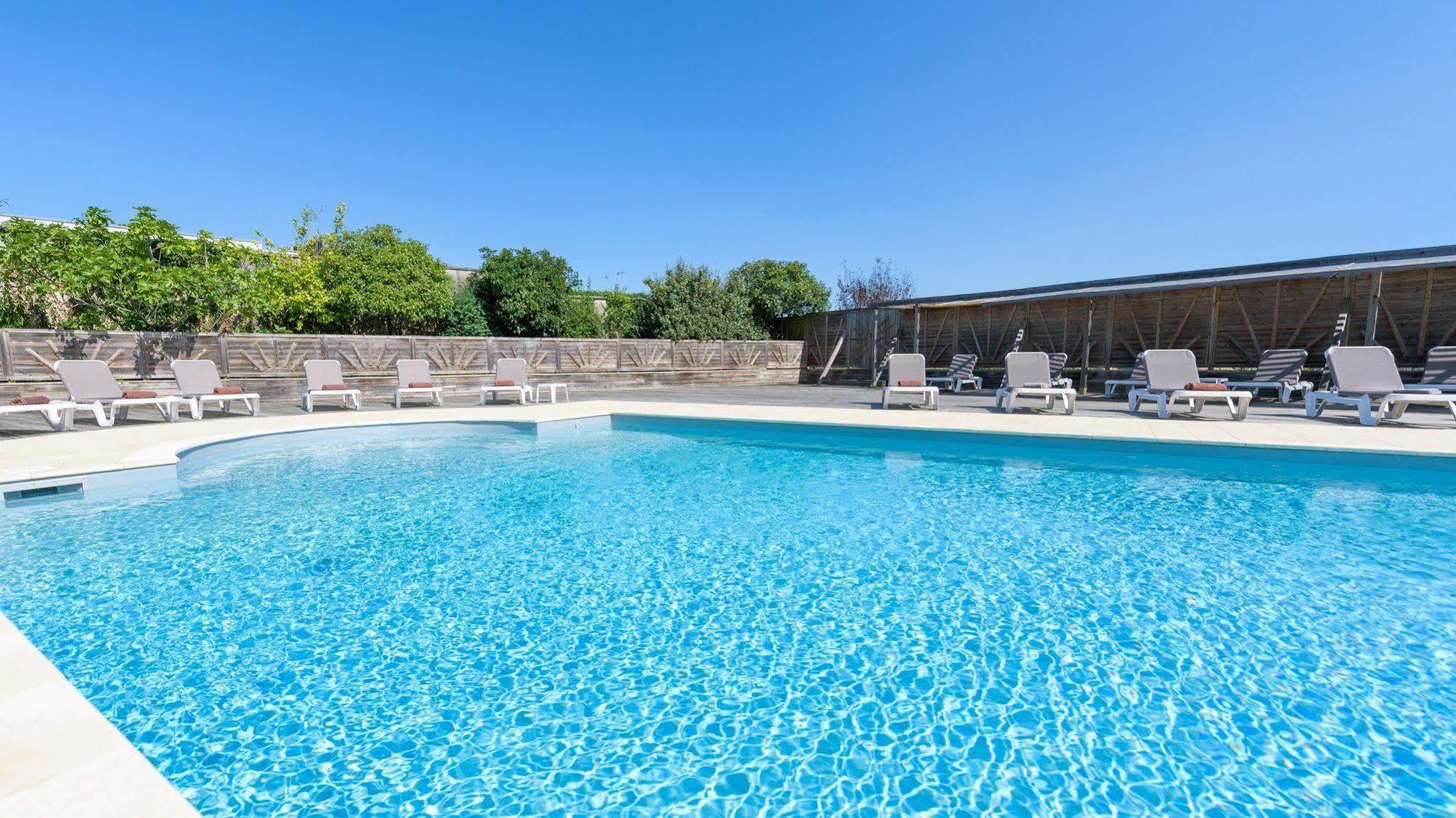 Cit'Hotel Le Relais Du Boisniard Chambretaud Luaran gambar